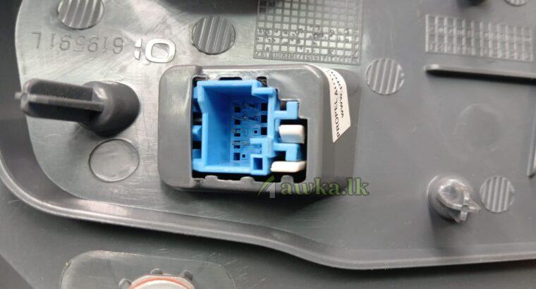 MERCEDES W205 C-CLASS REAR LEFT PASSENGER SIDE LED